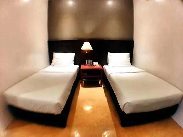 Hotel Palm Star Suites Subic